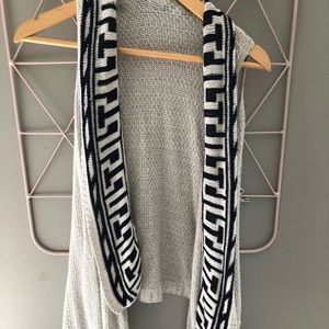 Short sleeve cardigan